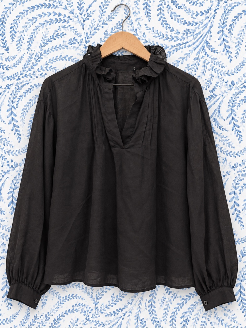 Sea New York Ramie Ruffle Blouse  small and like new